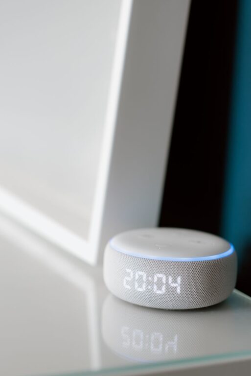 How to Use Voice Assistants for Reminders, Timers, and Lists